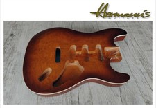 Body Strat in mogano con top