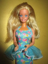 B-679) ANTICA BARBIE MATTEL PHILIPPINES VINTAGE ABITO ETICHETTA + VECCHIE SCARPE