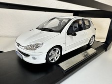 n. 016 di 206 pezzi Peugeot