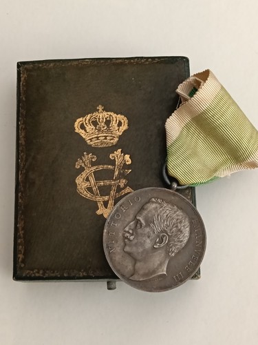 Medaglia benemerenza il - x,