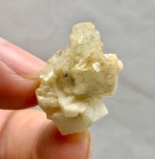 mazzo di cristalli acquamarina