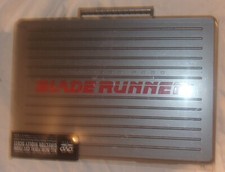 HARRISON FORD BLADERUNNER BRIEFCASE LIMITED EDITION DVD CASE COLLECTOR SET