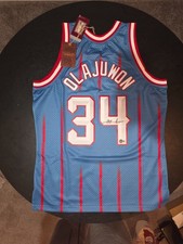 Maglia HAKEEM OLAJUWON firmata