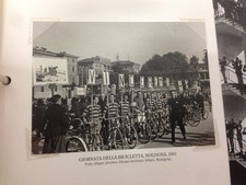 RIPRODUZIONE FOTO ALINARI GIORNATA DELLA BICICLETTA A BOLOGNA 9X12 cm 1941 (5) 