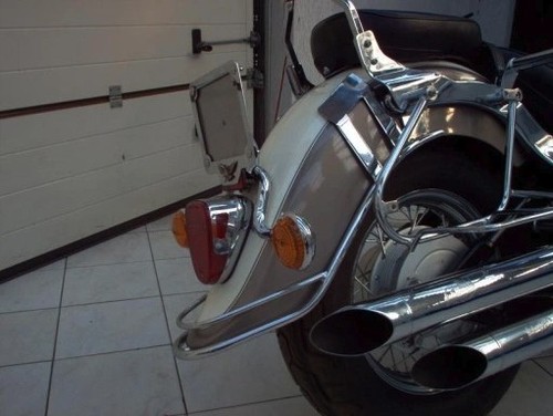 Rear fender trim - trim, chrome