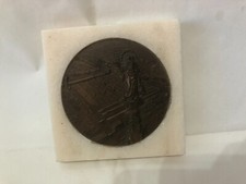 RHEEM SAFIM MELZO FERMACARTE IN MARMO CON MEDAGLIA  MILANO MADONNINA JOHNSON.