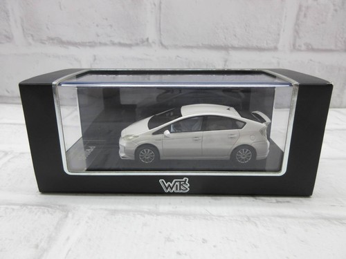 Mini car wit prius - car, 1/43