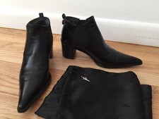 Stivali corti Cesare Paciotti