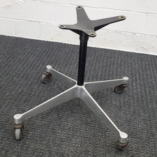 Herman Miller Eames Contract