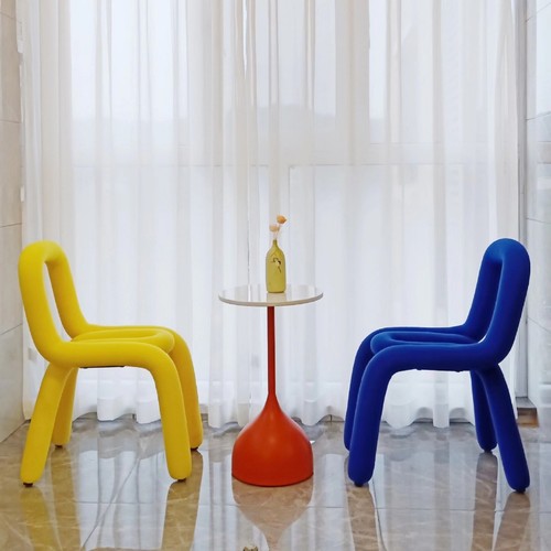 Sedia forma speciale - a,
