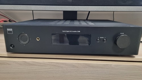 Amplificatore usato nad - hi,