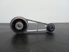 F8Q 630 Supporto Motore Destro