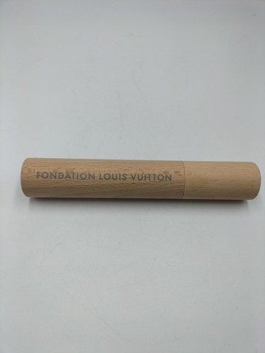 Penna sfera fondation louis - a,