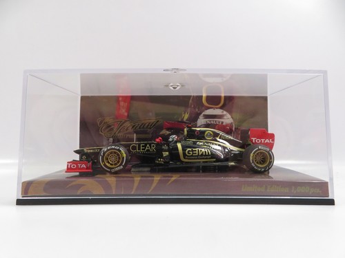 Minichamps 413120209 - 1:43,
