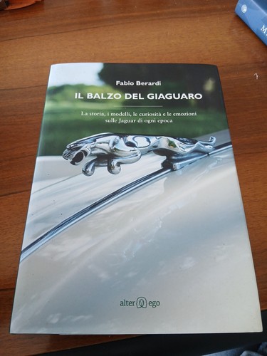 Libro balzo del giaguaro - balzo,