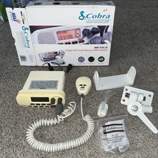 Cobra MR F45-D Radio Marina