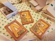 Meravigliosa lettera "A"   con nr. 77  della thun. Nuovo con scat. e cert.