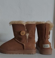 UGG Bailey Button Mini Bambini