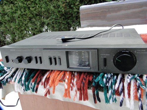 Akai u01 amplificatore - akai, am-u01