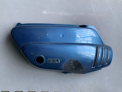Suzuki 750 side cover - 750,