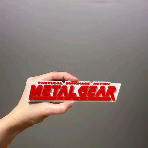 Metal gear solid - metal, insegna