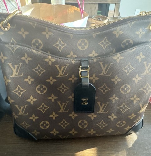 Borsa tracolla louis vuitton - a,
