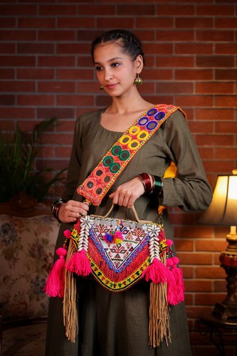 Borsa tribale donna fatta - , a