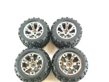 Pneumatici NUOVI 4x Traxxas Revo 3.3 1/8 Monster Truck su ruote esagonali 17 mm T-Maxx Summit