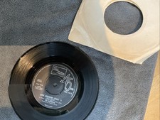 THE MIRACLES  -  Love Machine