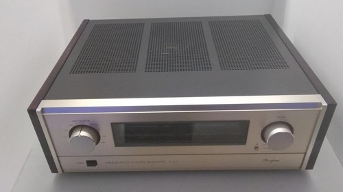 Accuphase 305 integrated - e-305,