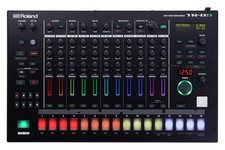 Roland Tr-8s Rhythm Performer