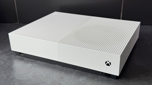 Xbox one solo console - xbox, 1