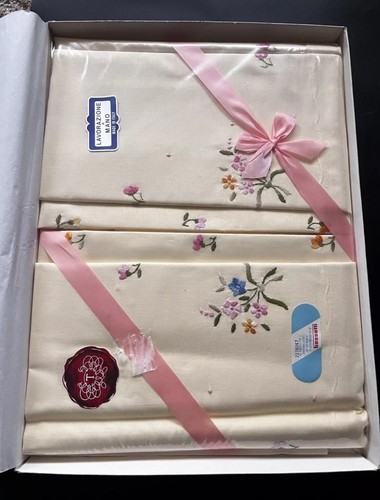 Vtg bassetti flat sheets - bassetti,