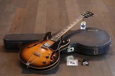 Chitarra elettrica semivuota