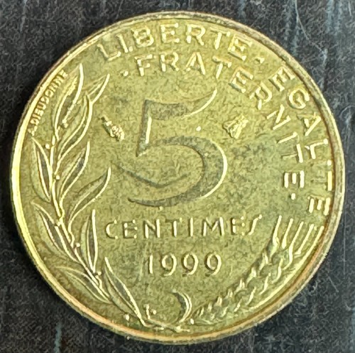 Veme repubblica 5 centesimi - -,