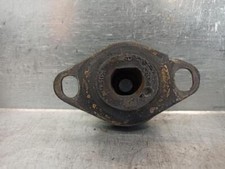 8200089697 supporto motore sinistro per RENAULT CLIO II FASE II (B CB0) 4782734