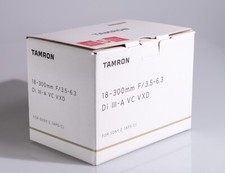 Tamron 18-300 mm 3.5-6.3 Di III-A VC VXD per Sony E-Mount APS-C B061S