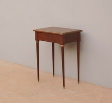 Tavolino travailleuse