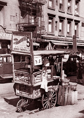 Isadore hot dog cart cinque - isadore's,