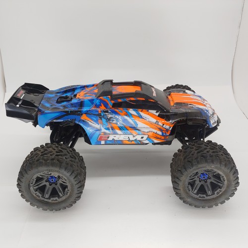 Monster truck traxxas - monster, e-revo