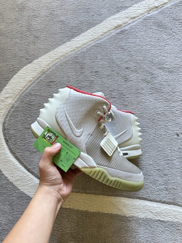 Taglia nike air yeezy 2 - air,