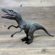 Velociraptor gray soft - 20”,