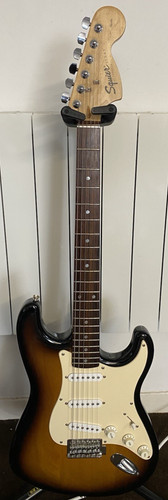 Squier affinity stratocaster - squier,
