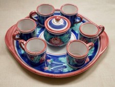 ASSUNTA Vietri Piatto Servizio Espresso 9 Pezzi Dipinto a Mano, 6 Tazze, Zuccheriera