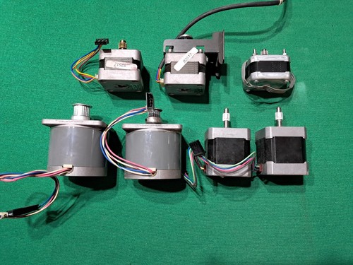Lotto motori elettrici - 7, passo