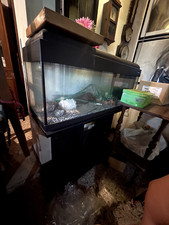 Acquario Pesci FERPLAST 100L con Neon + Mobile Armadio 