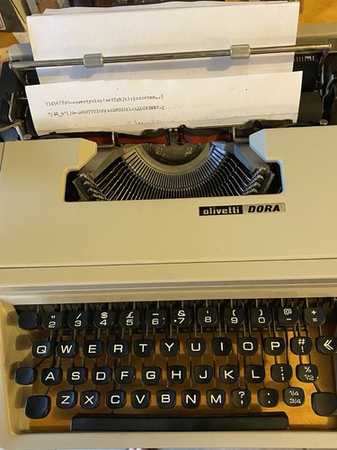 Macchina scrivere portatile - macchina,