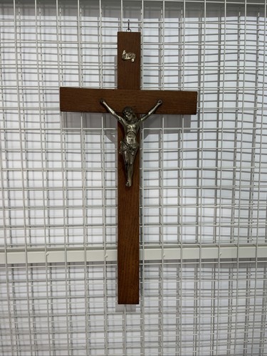 Altes wandkreuz holz - altes, messing