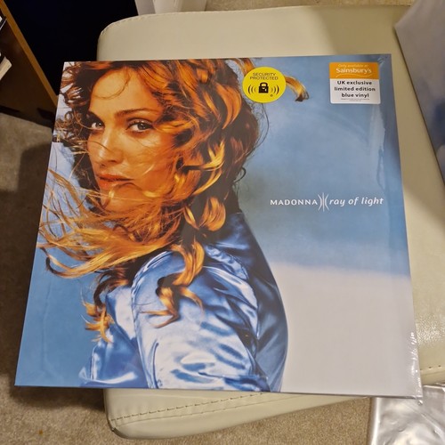 Madonna ray light 12 - light, 12"