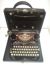MACCHINA DA SCRIVERE  D'EPOCA - ANTICA E RARA PORTATILE CORONA JUNIOR ANNO 1934